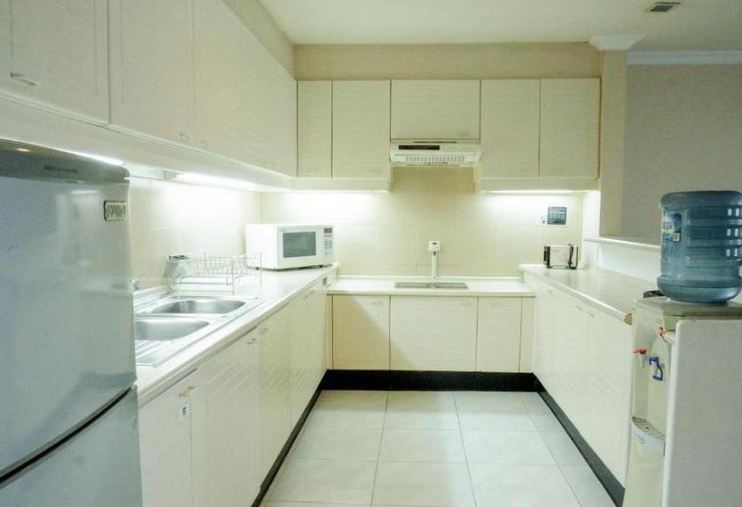 Апартаменты 3 Спальни, Kristal Hotel Jakarta