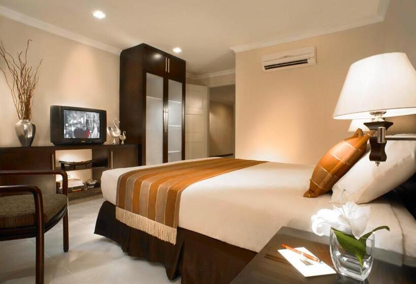 Апартаменты 3 Спальни, Kristal Hotel Jakarta