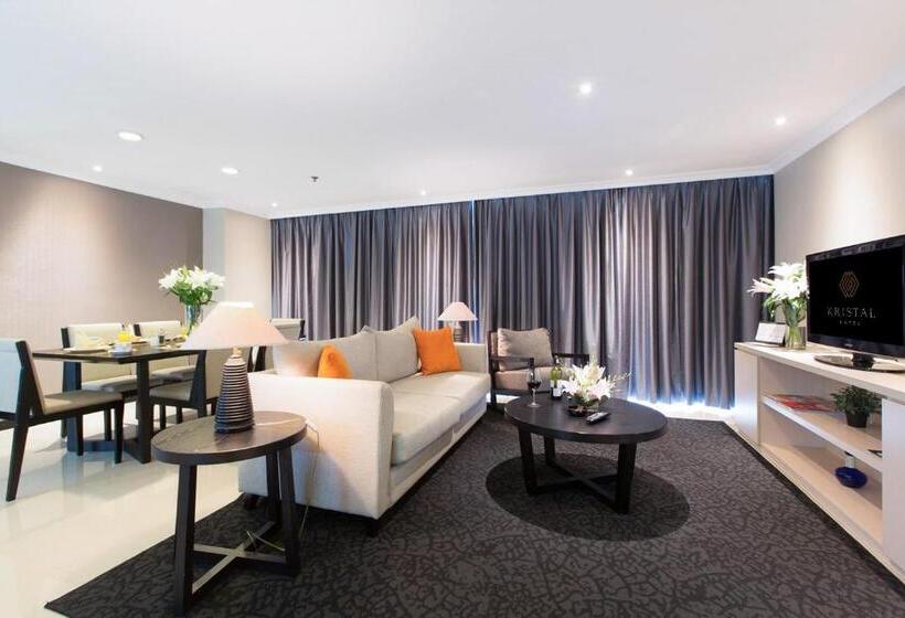 Апартаменты 3 Спальни, Kristal Hotel Jakarta