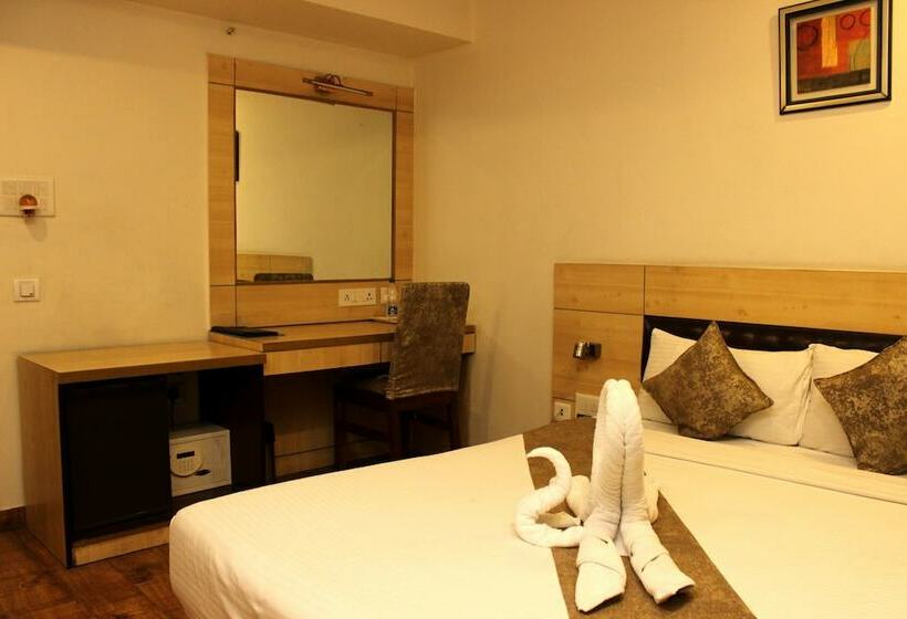 行政房间, The Pearl Hotel, Kolkata
