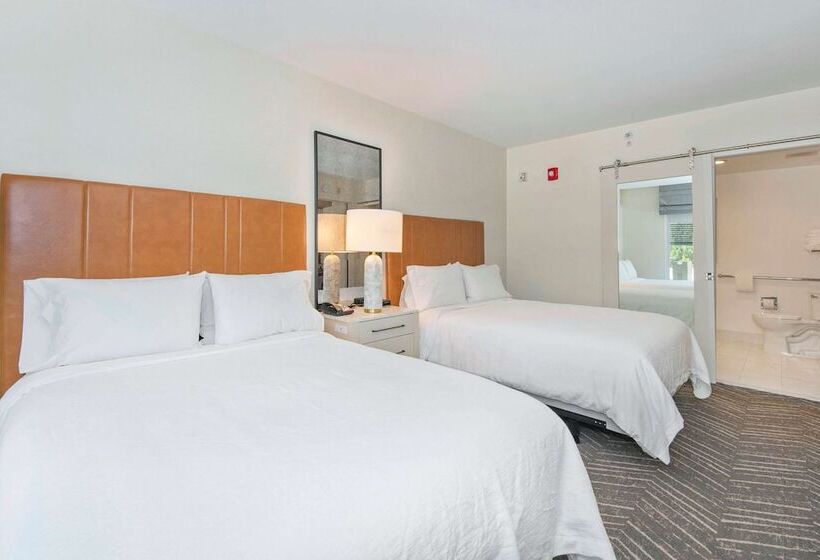 장애인을 위한 스위트, Embassy Suites By Hilton Raleigh Durham Airport Brier Creek