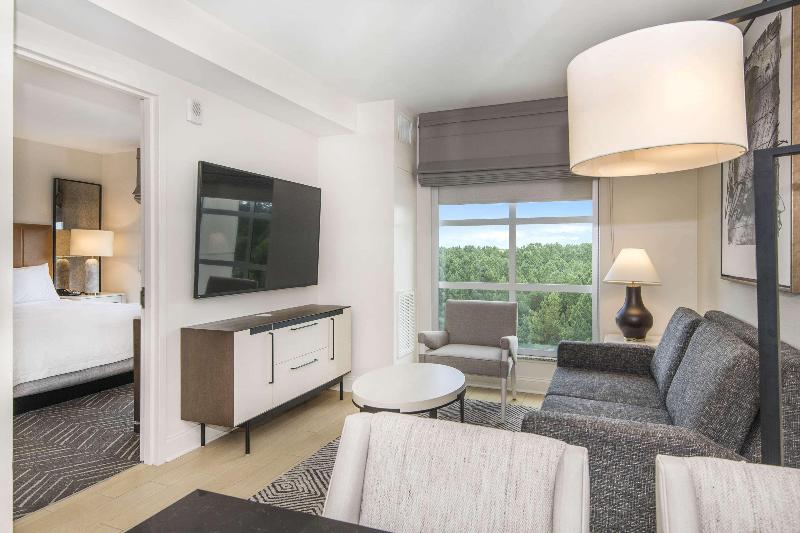 Suite Llit King, Embassy Suites By Hilton Raleigh Durham Airport Brier Creek