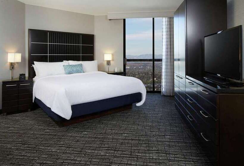 스위트 킹사이즈 침대, Embassy Suites By Hilton Raleigh Durham Airport Brier Creek