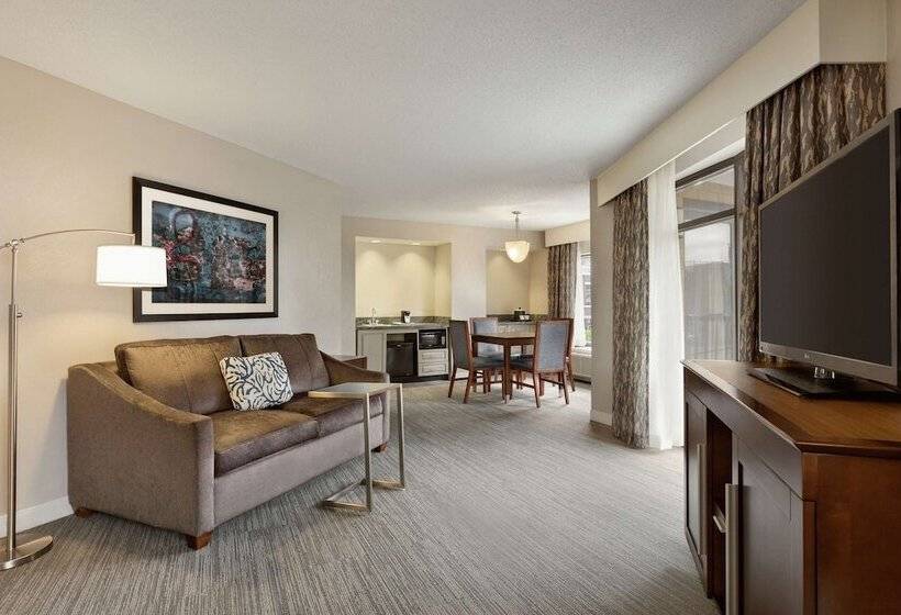 Lakosztály, Hampton Inn & Suites Nashville Downtown