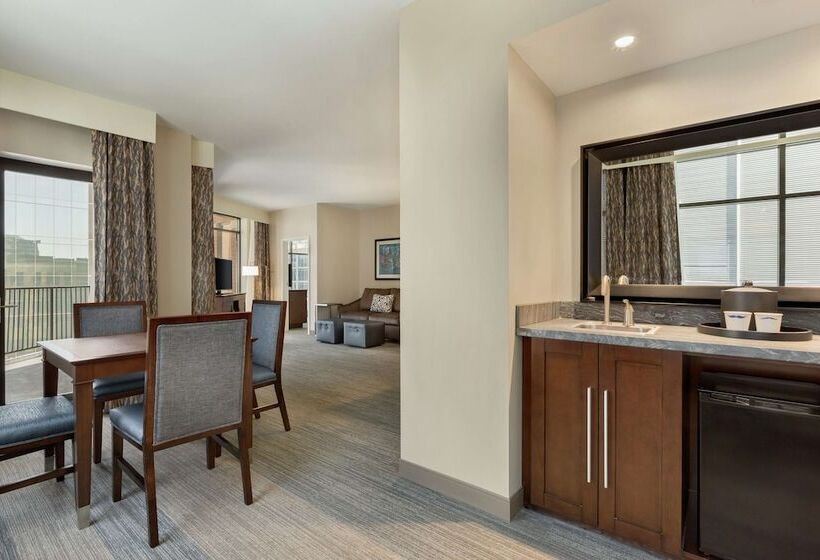Lakosztály, Hampton Inn & Suites Nashville Downtown