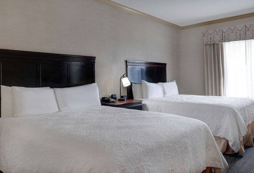 Номер Стандарт 2 Двуспальные Кровати, Hampton Inn & Suites Galveston