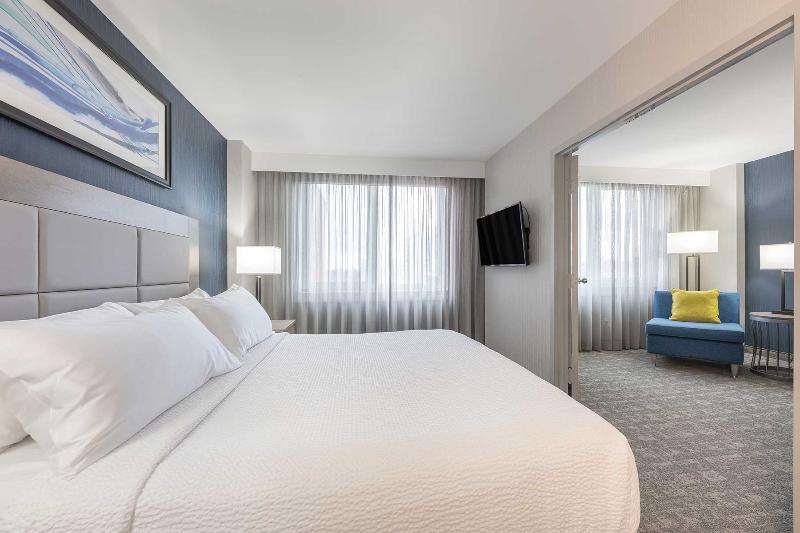 장애인을 위한 킹사이즈 침대 스탠다드 룸, Hilton Garden Inn Portland Downtown Waterfront