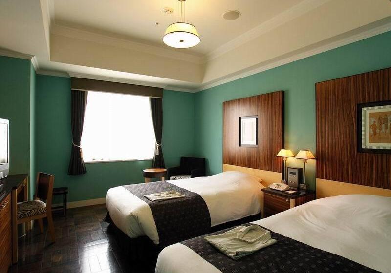 Номер Стандарт, Monterey La Soeur Fukuoka