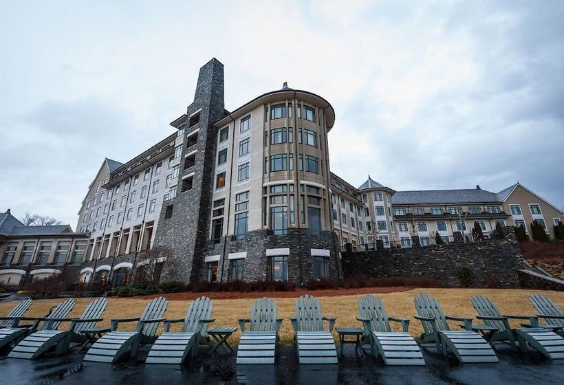 חדר פרמיום, The Inn On Biltmore Estate