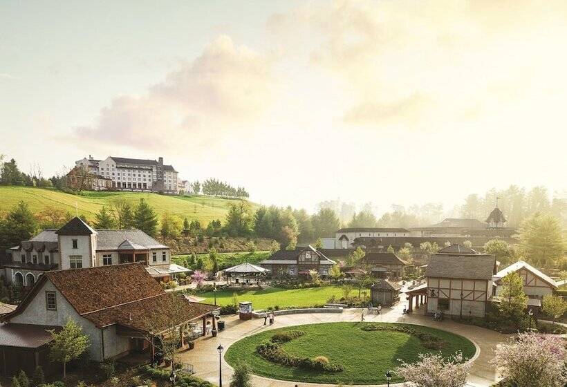 חדר פרמיום, The Inn On Biltmore Estate