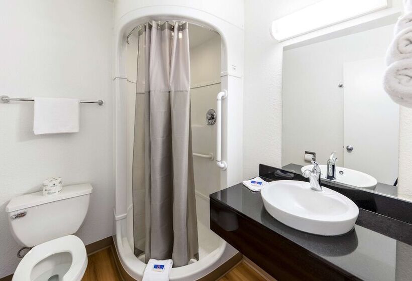 Номер Стандарт 2 Двуспальные Кровати, Motel 6klamath Falls, Or
