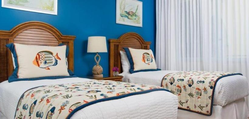 2 Bedrooms Suite Sea View, The Tuscany On Grace Bay