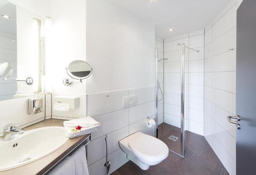 Апартаменты 2 Спальни, Koos Hotel&apartments   City Apart