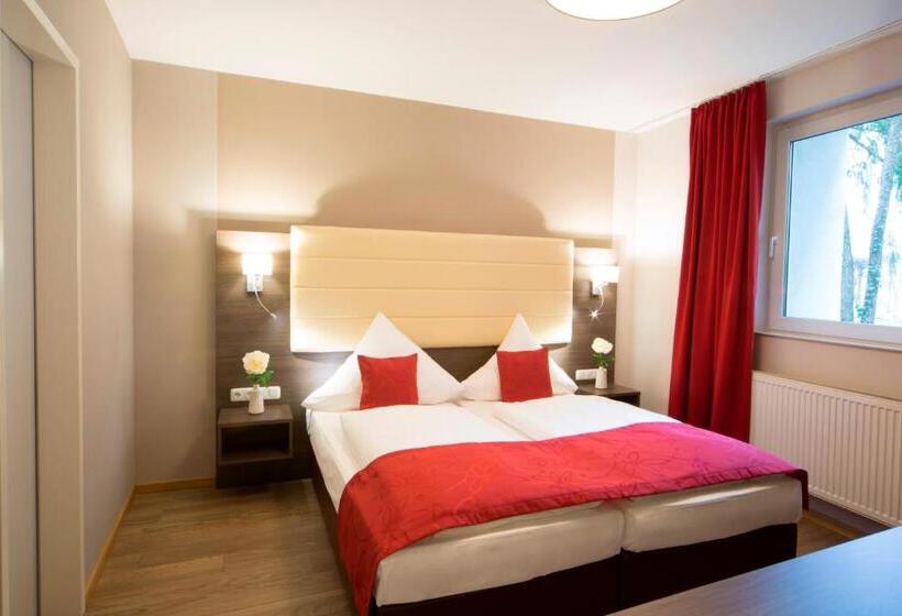 Апартаменты 2 Спальни, Koos Hotel&apartments   City Apart