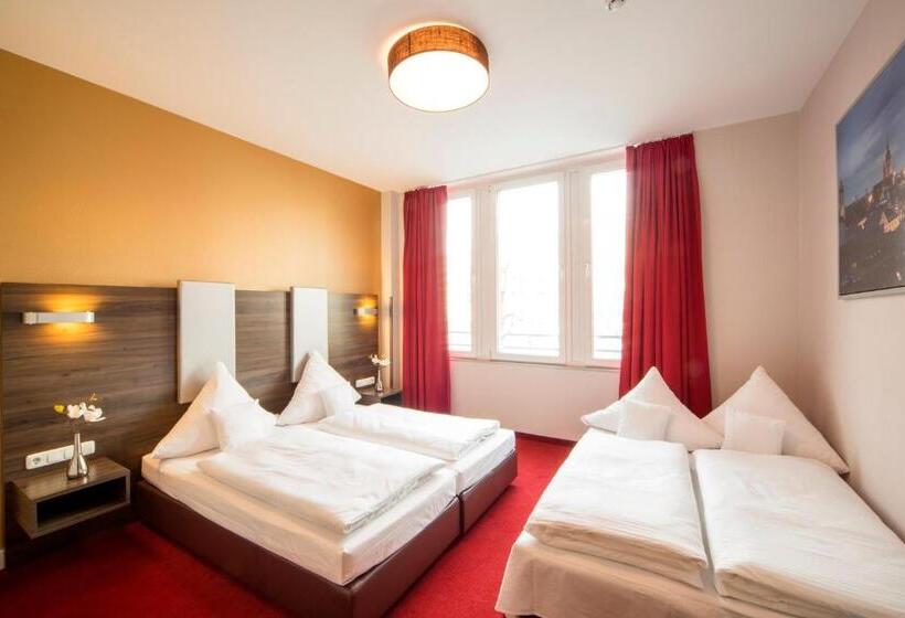 Апартаменты 1 Спальня, Koos Hotel&apartments   City Apart