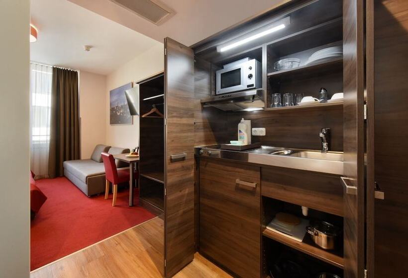 Апартаменты 1 Спальня, Koos Hotel&apartments   City Apart