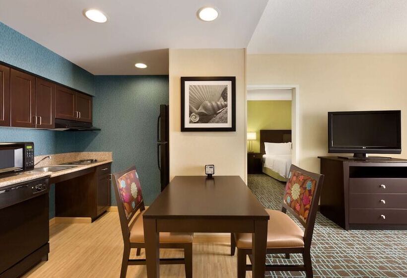 סוויטה מותאמת לאדם עם מוגבלויות, Homewood Suites By Hilton Fort Myers Airport/fgcu