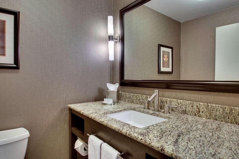 스위트 킹사이즈 침대, Hampton Inn & Suites Shreveport/south