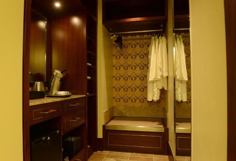 Номер Премиум, Okinawa Kariyushi Resort Exes Onna
