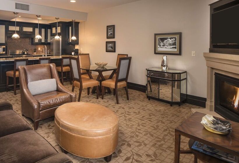 キングサイズベッドのスイートルーム, Waldorf Astoria Park City