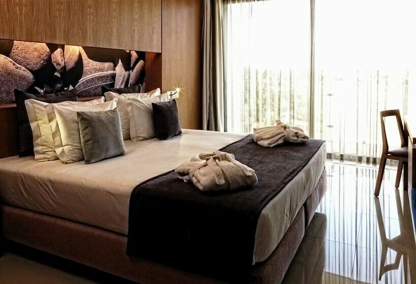 Полулюкс, Agua Hotels Riverside