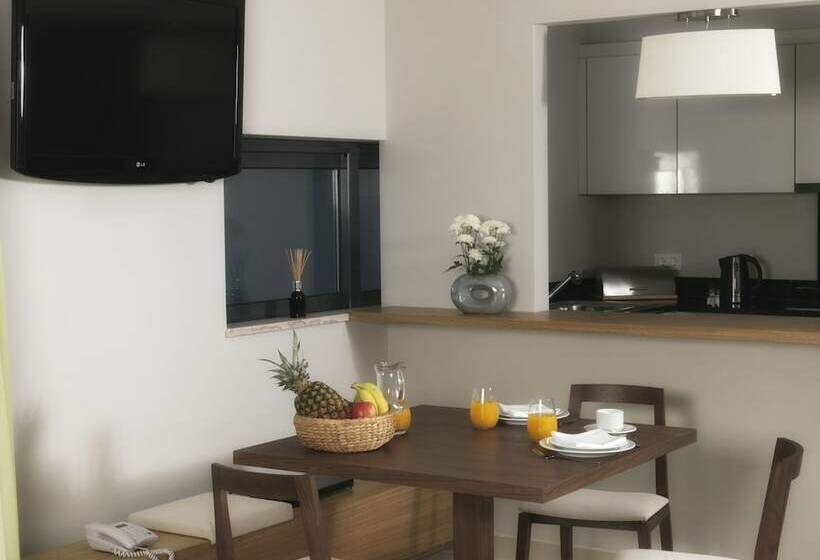 Полулюкс, Agua Hotels Riverside