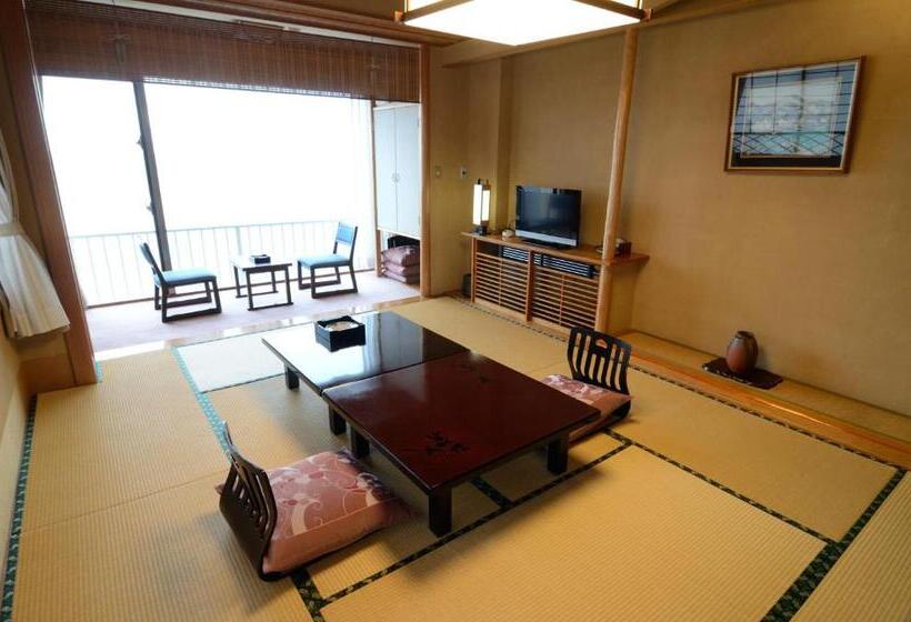 Четырехместный Номер Стандарт, Inatori Tokai Hotel Yuen
