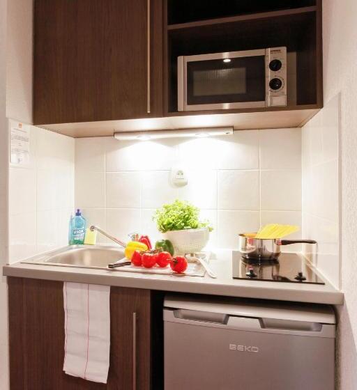 Студия Стандарт, Aparthotel Adagio Access Marseille Saint Charles