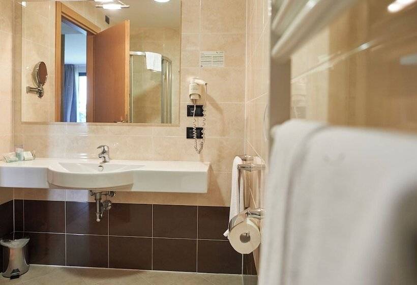 コンフォートルーム, Resort Villa Luisa & Spa