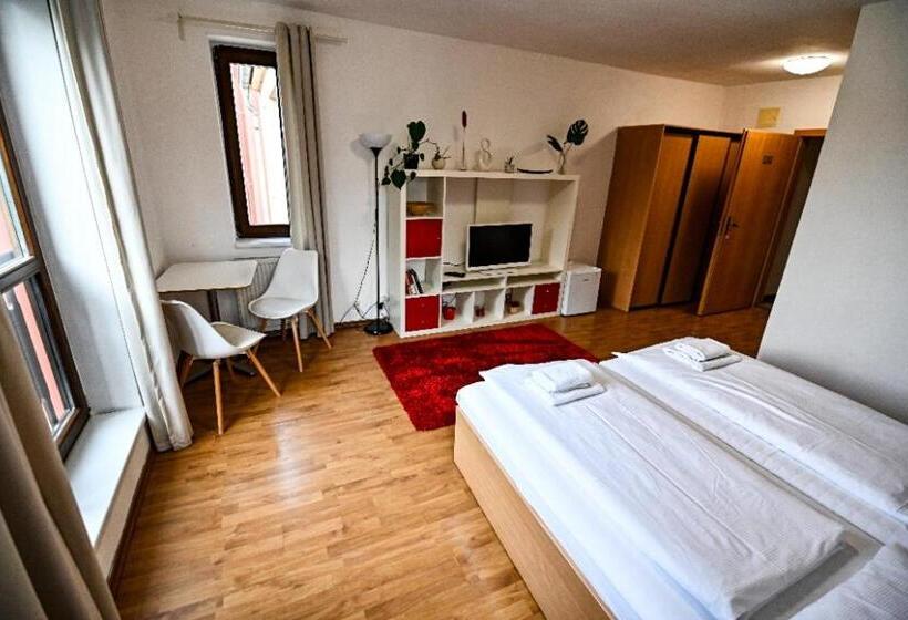 Номер Стандарт, Aparthotel Faust