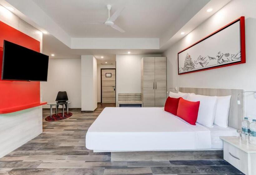 Люкс Повышенной Комфортности, Red Fox By Lemon Tree Hotels, Neelkanth
