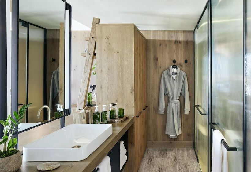 Standart Oda, 1 Hotel Nashville