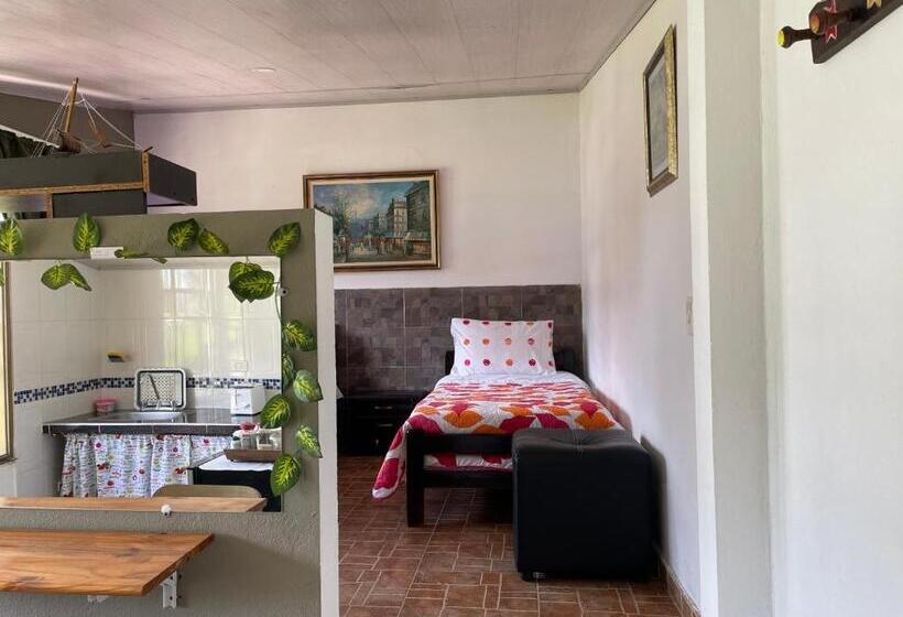 Номер Стандарт Трехместный, Cabaña Campestre Miraluna