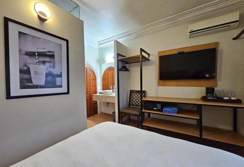 Quarto Estandar, Casa Condesa Amatlan 84