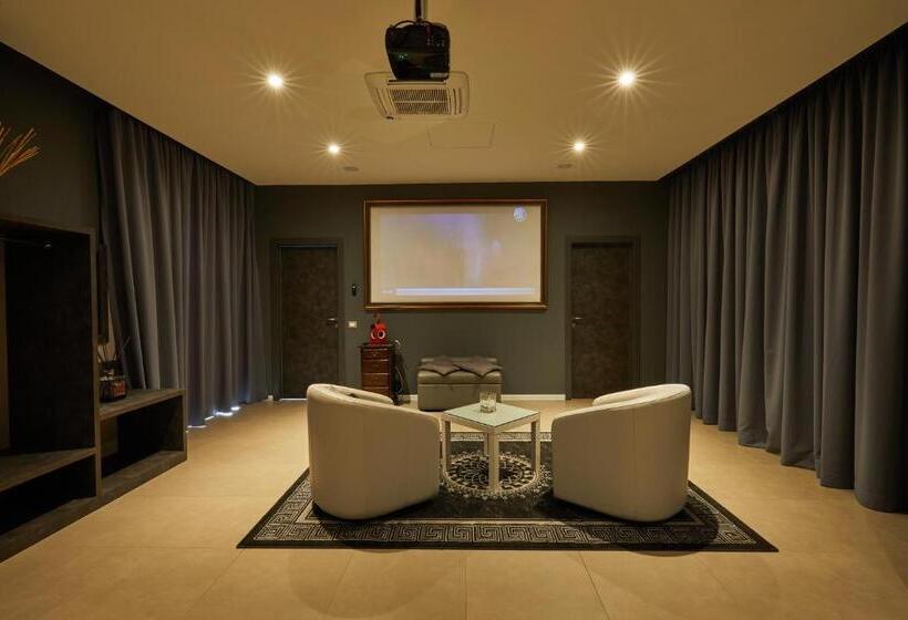 Студия Deluxe, Castelmartini Wellness & Business