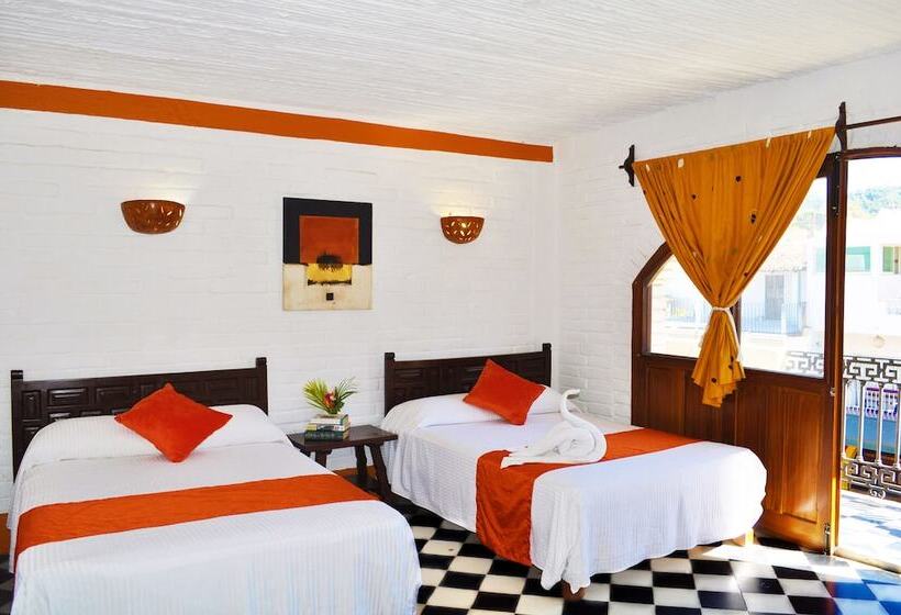غرفة قياسية رباعية, Hacienda De Vallarta Centro