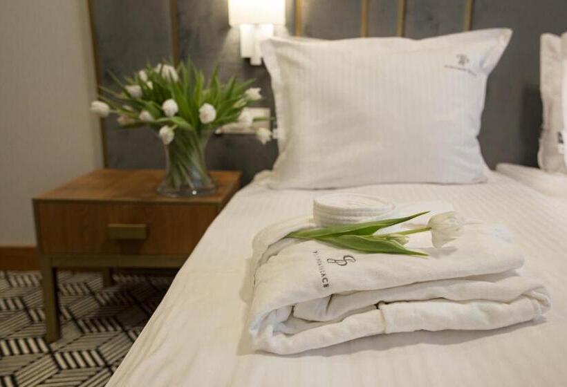 Номер Deluxe, Platinum Residence Boutique