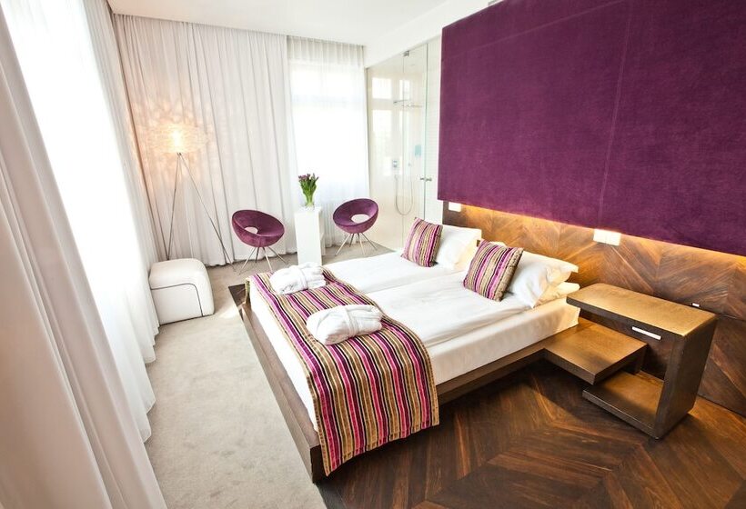 Номер Комфорт, Platinum Residence Boutique
