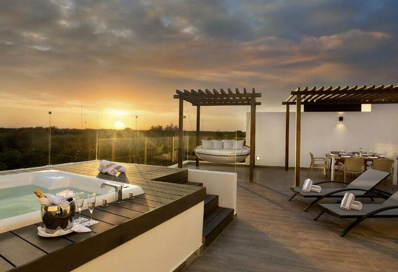 شقة دور أخير غرفة نوم واحدة, The Fives Beach Hotel & Residences - All Inclusive
