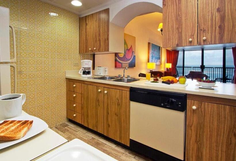 Suite 2 Dormitoare, The Royal Cancun All Suites Resort