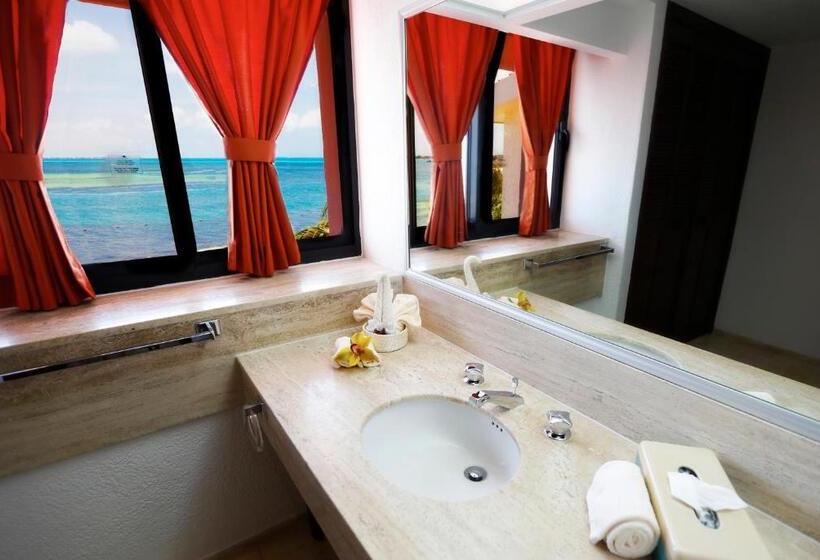 Suite 2 Dormitoare, The Royal Cancun All Suites Resort