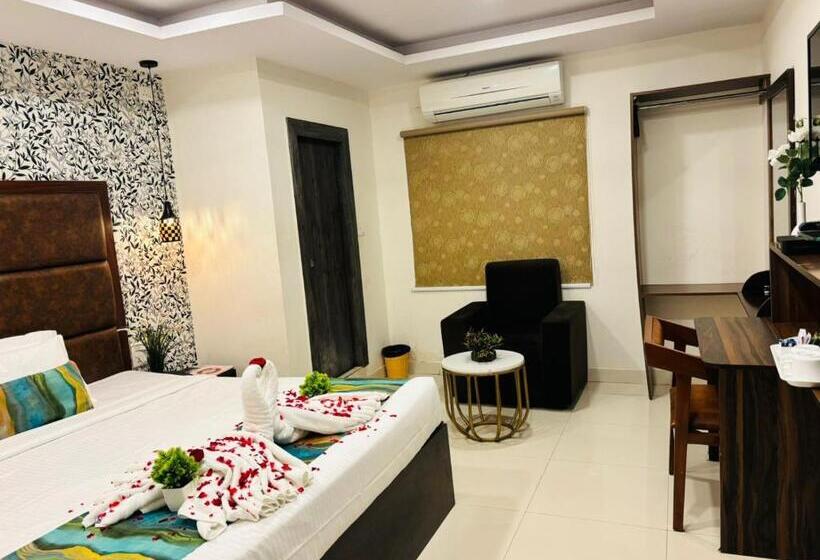اتاق سوپریور, Oak By Signature Airport Zone Hyderabad