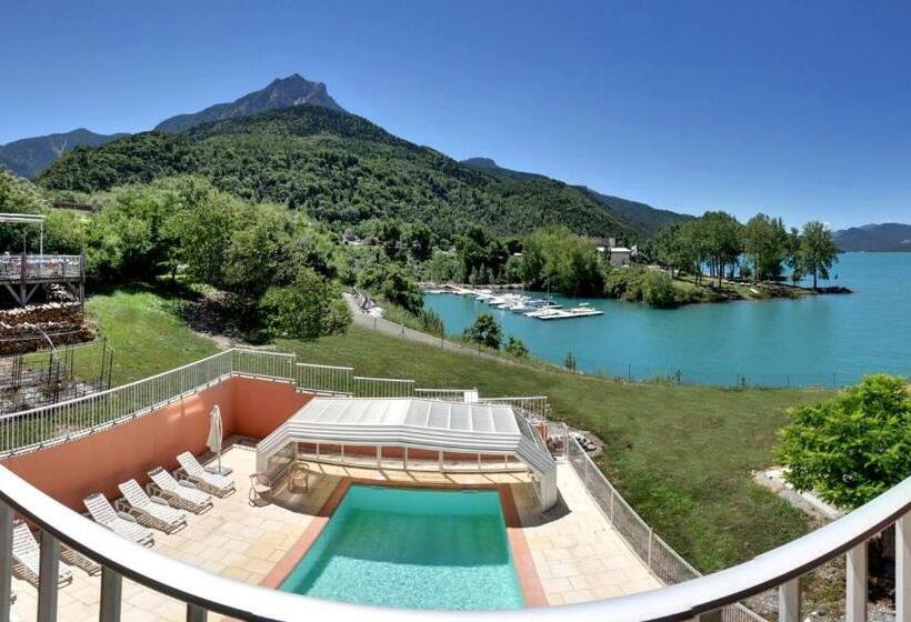 Номер Стандарт Трехместный, Hôtel Les Flots Bleus