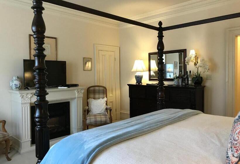 Люкс Deluxe Кровать Кинг, Tattingstone Inn
