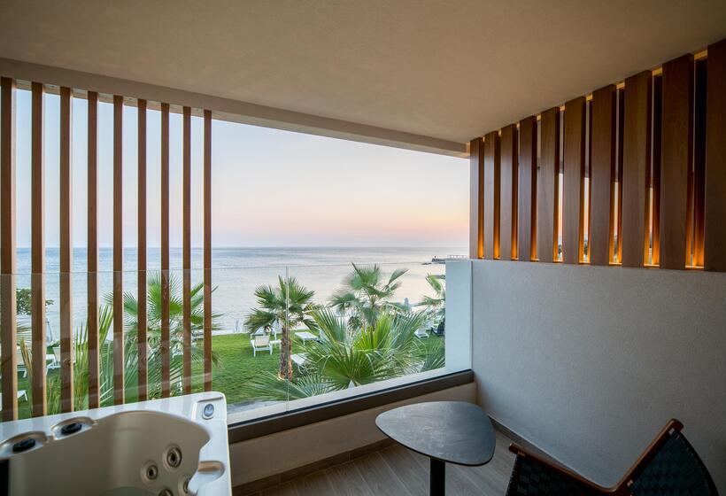 Номер Стандарт Вид на Море, Akasha Beach Hotel & Spa