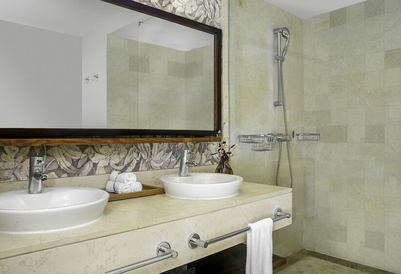Номер Клуб Кровать Кинг, Dreams Royal Beach Punta Cana  All Inclusive