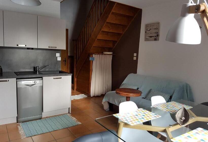 Апартаменты 1 Спальня Вид на Сад, à La Petite Maison