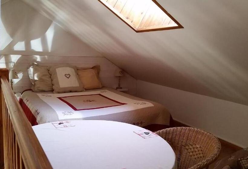 Студио Стандарт Вид на Сад, à La Petite Maison