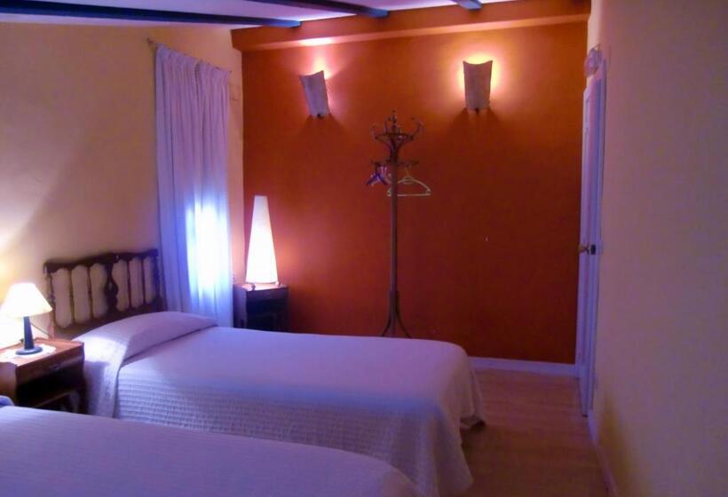 Апартаменты 2 Спальни, Casa Rural Jose Trullenque