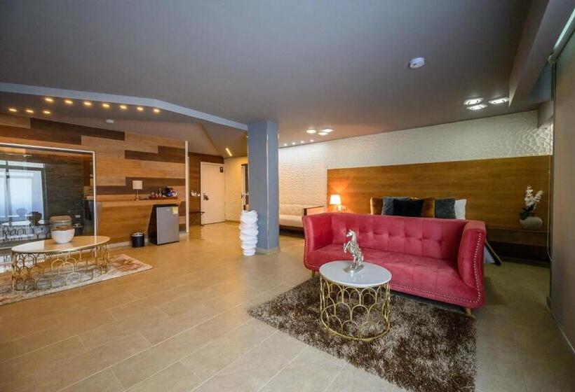 Люкс, Kh Hotel Boutique